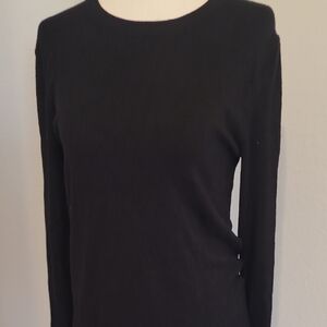 Zara Classic Black Crew Neck Sweater